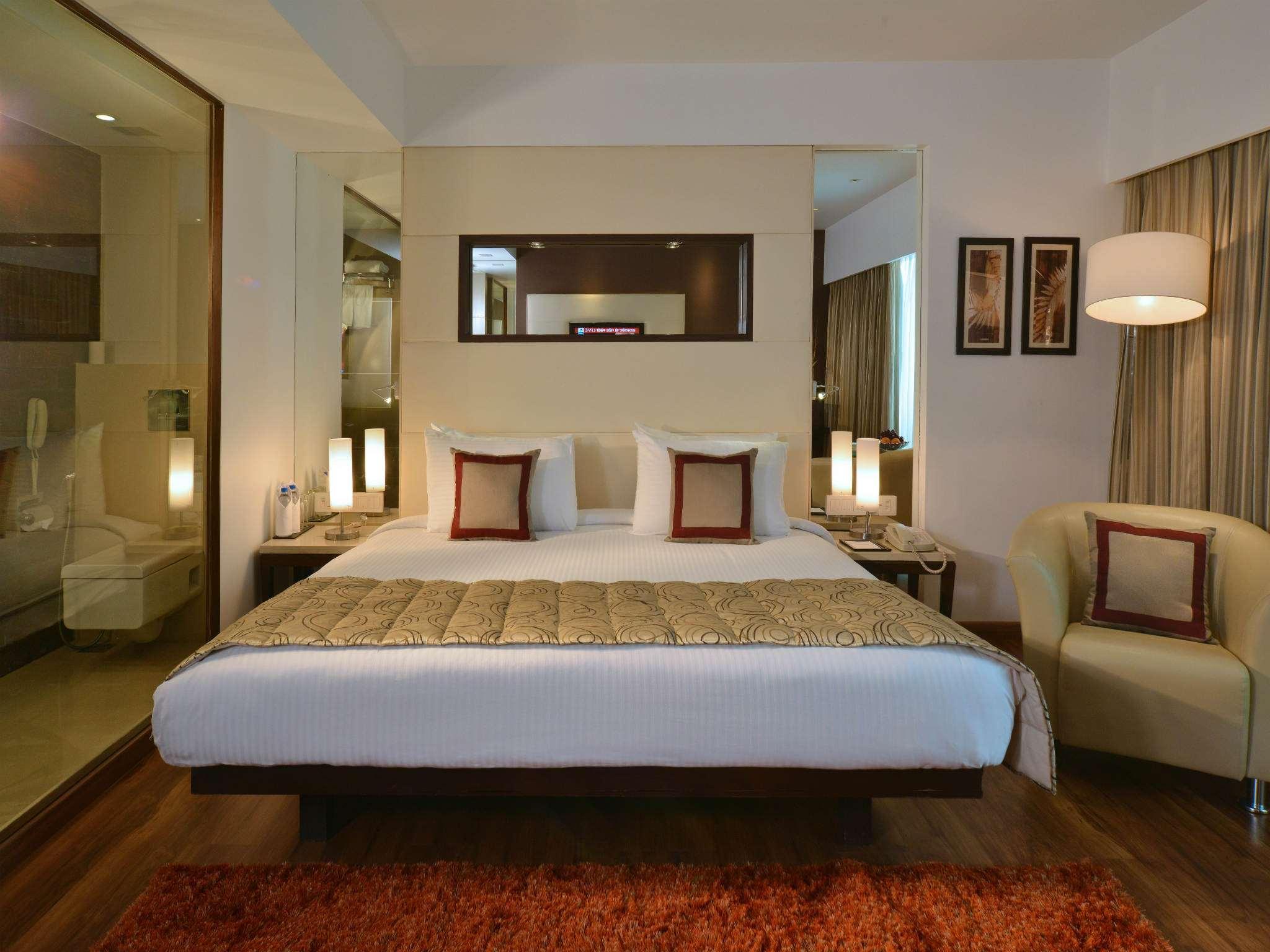 Majestic Court Sarovar Portico Navi Mumbai Esterno foto